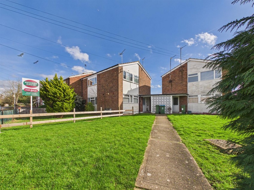 Images for Cleveland Road, Elmhurst, Aylesbury