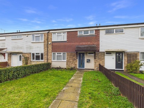 View Full Details for Barnard Crescent, Aylesbury, Buckinghamshire