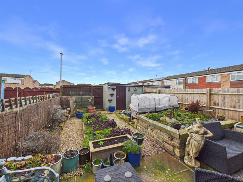 Images for Barnard Crescent, Aylesbury, Buckinghamshire