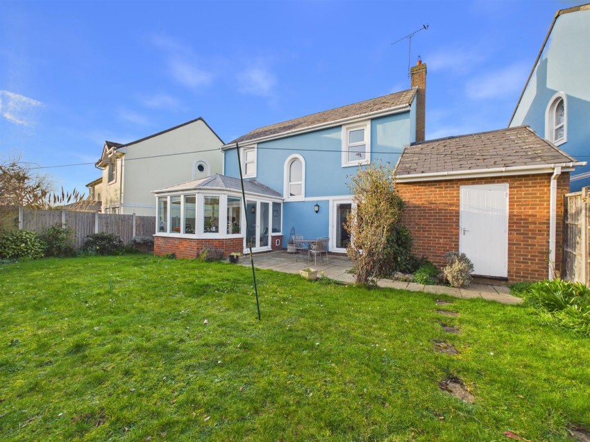 Images for The Osprey, Watermead, Aylesbury