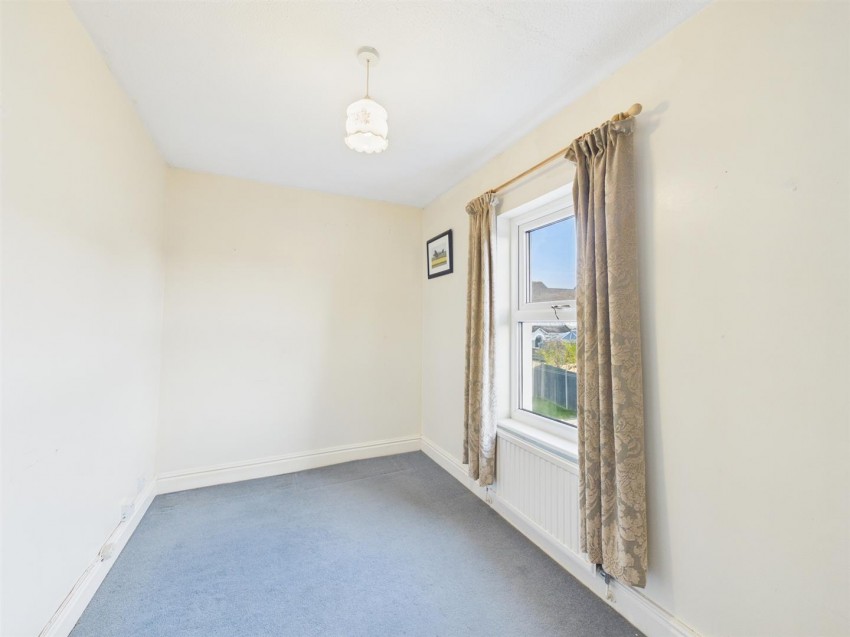 Images for The Osprey, Watermead, Aylesbury