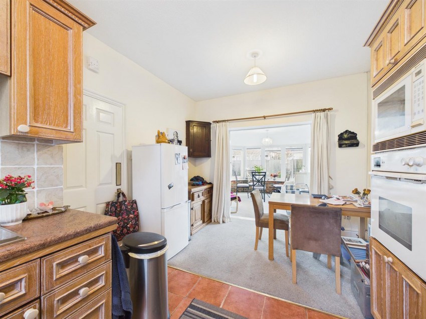 Images for The Osprey, Watermead, Aylesbury