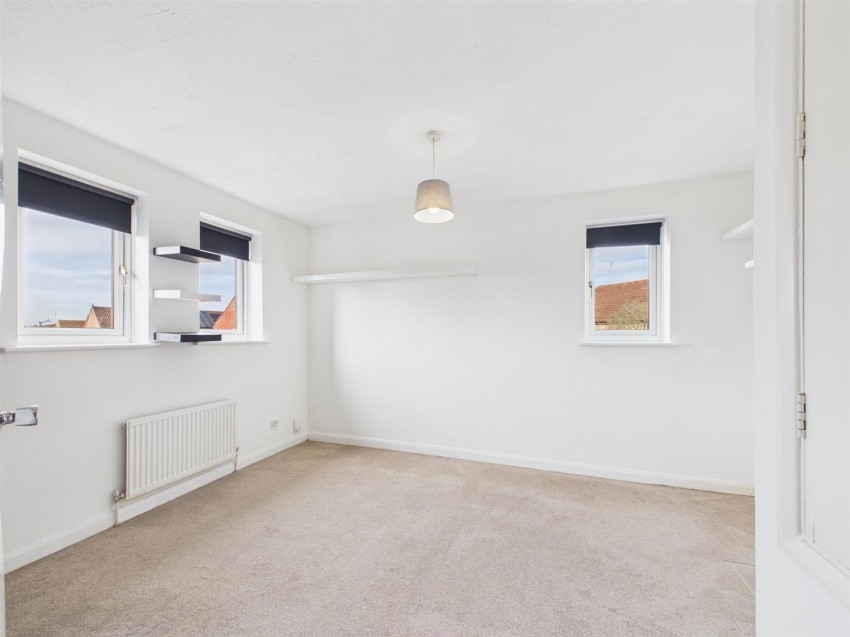 Images for Cleveland Park, Aylesbury, Buckinghamshire