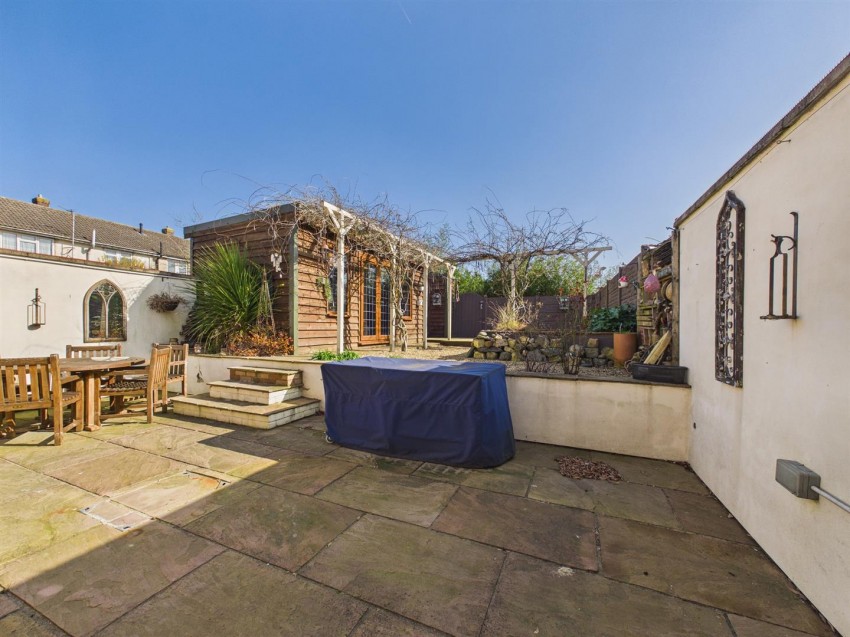 Images for Hanover Close, Aylesbury, Buckinghamshire