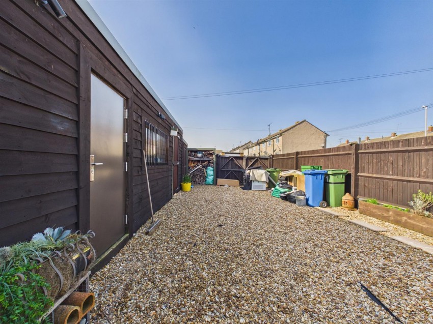 Images for Hanover Close, Aylesbury, Buckinghamshire