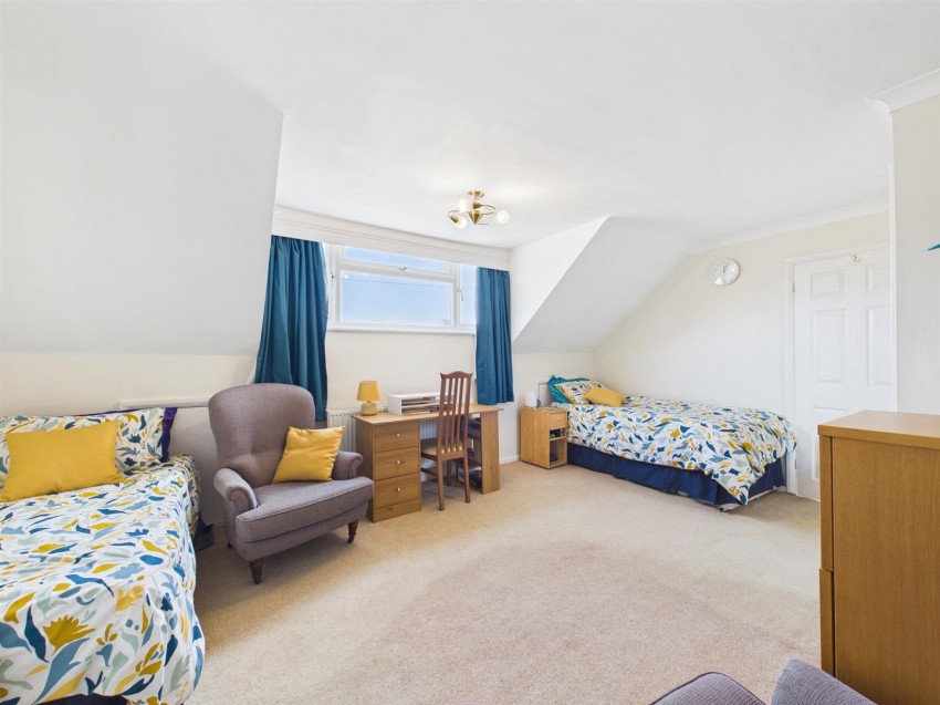 Images for Craigwell Avenue, Aylesbury, Buckinghamshire