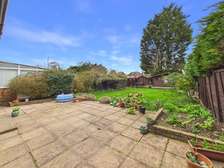 Images for Queens Mead, Aylesbury, Buckinghamshire