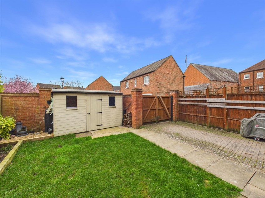 Images for Wedgewood Street, Fairford Leys, Aylesbury