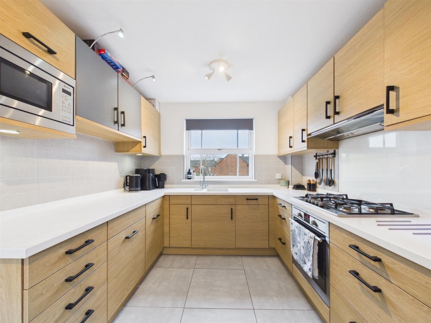 Images for Wedgewood Street, Fairford Leys, Aylesbury