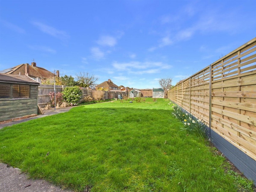 Images for Broughton Avenue, Broughton, Aylesbury