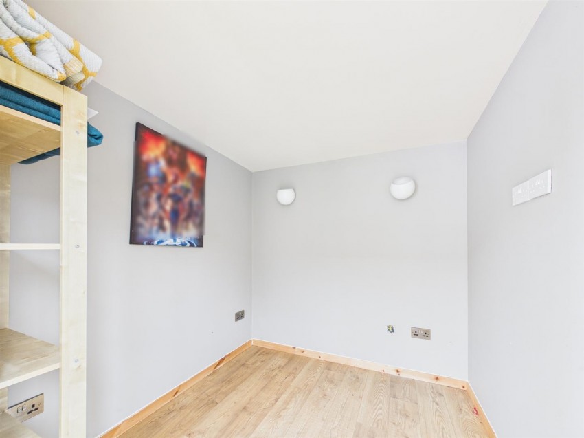 Images for Cradley Walk, Elmhurst, Aylesbury