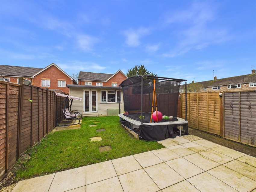 Images for Cradley Walk, Elmhurst, Aylesbury