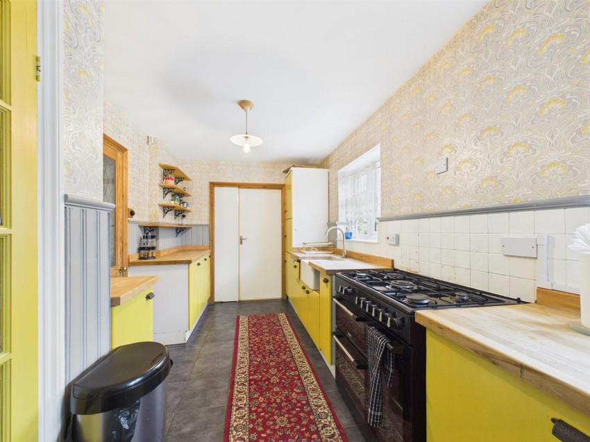 Images for Penn Road, Southcourt, Aylesbury