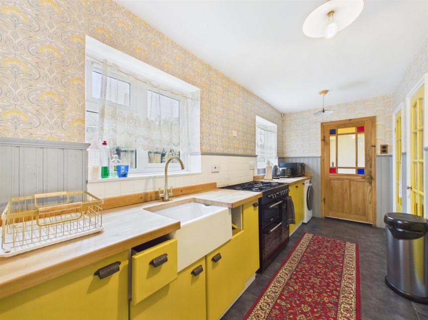 Images for Penn Road, Southcourt, Aylesbury