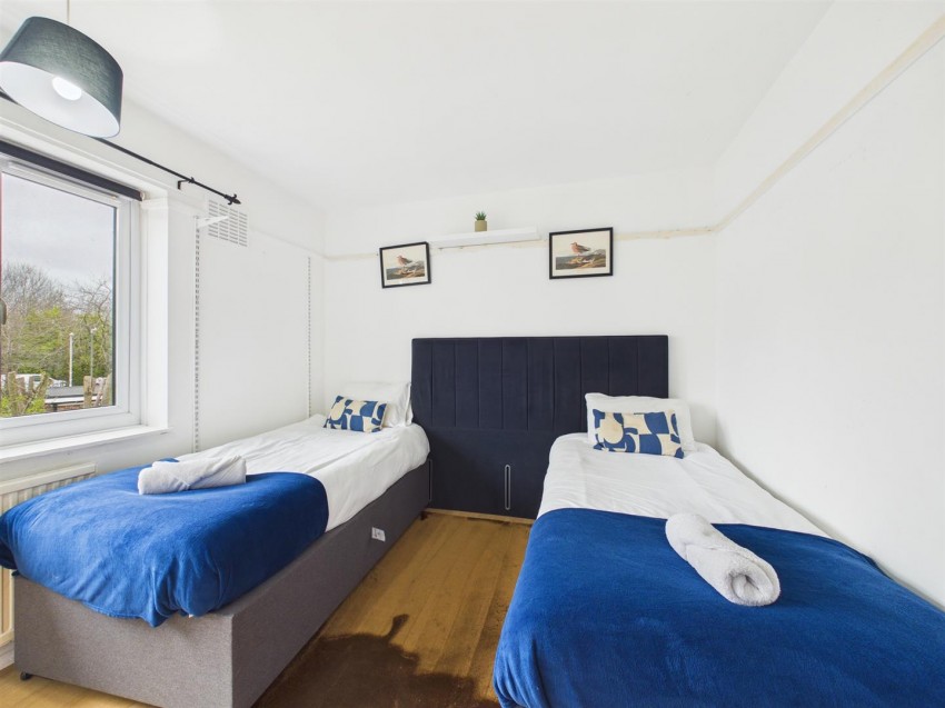 Images for Penn Road, Southcourt, Aylesbury