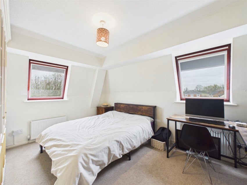 Images for Dove Place, Watermead, Aylesbury