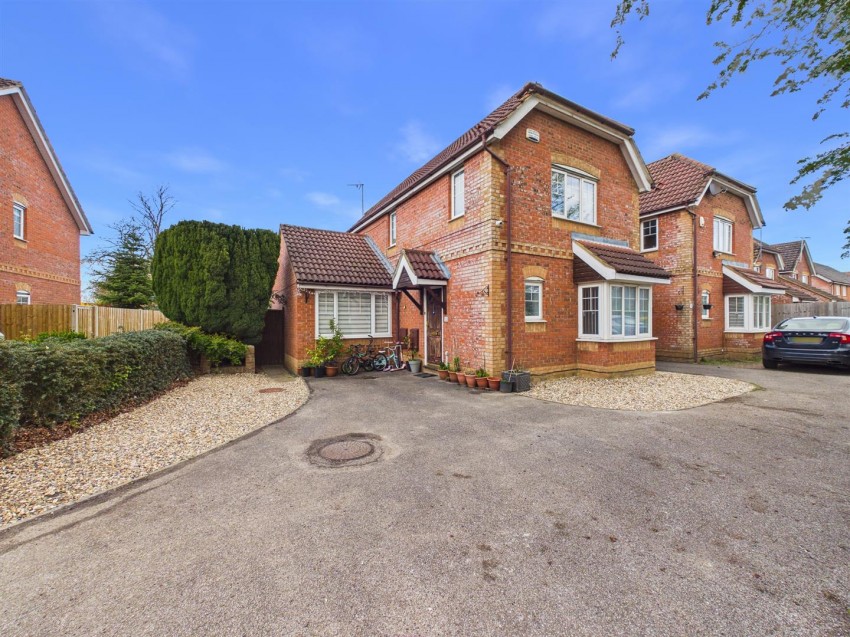 Images for Bateman Drive, Aylesbury