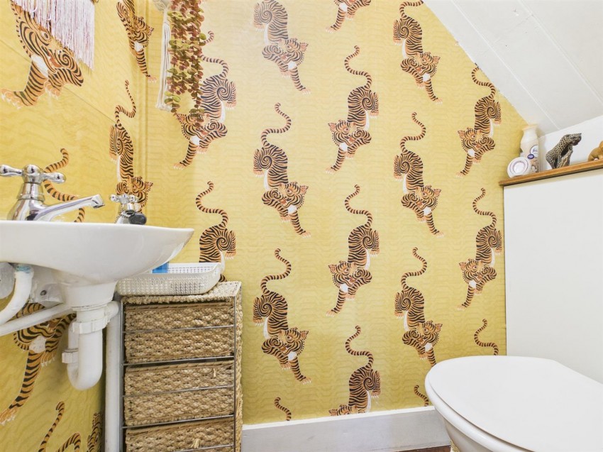 Images for Oxford Road, Stone, Aylesbury