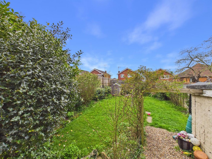 Images for Oxford Road, Stone, Aylesbury