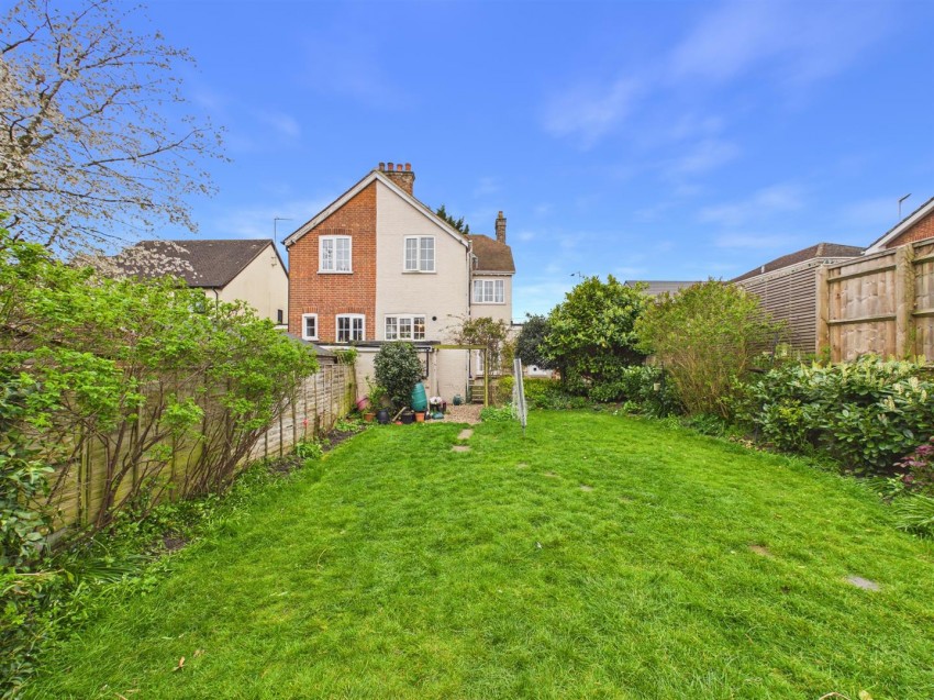 Images for Oxford Road, Stone, Aylesbury