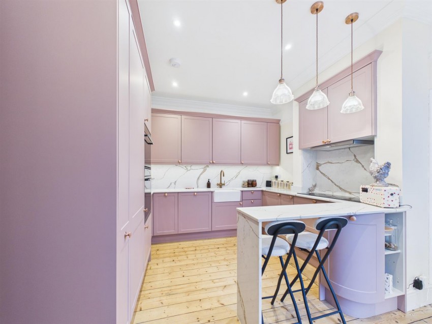 Images for Oxford Road, Stone, Aylesbury