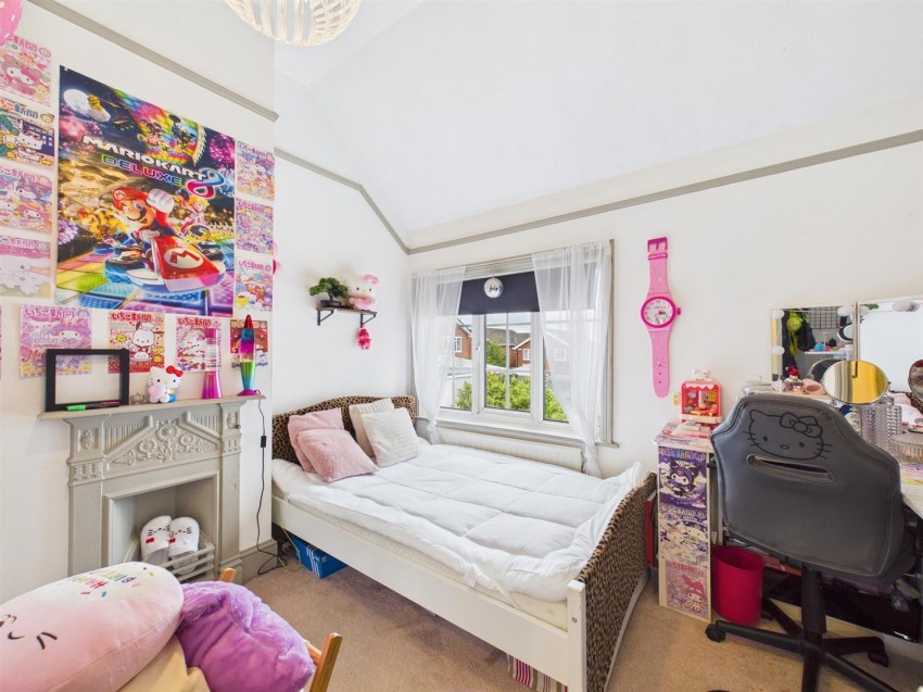 Images for Oxford Road, Stone, Aylesbury