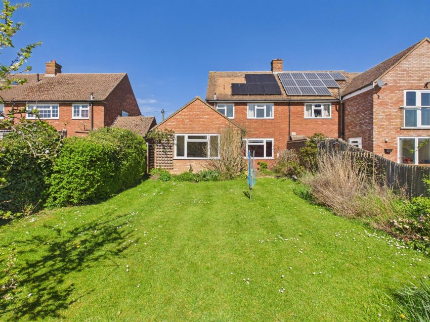 Images for Bernard Close, Cuddington, Aylesbury