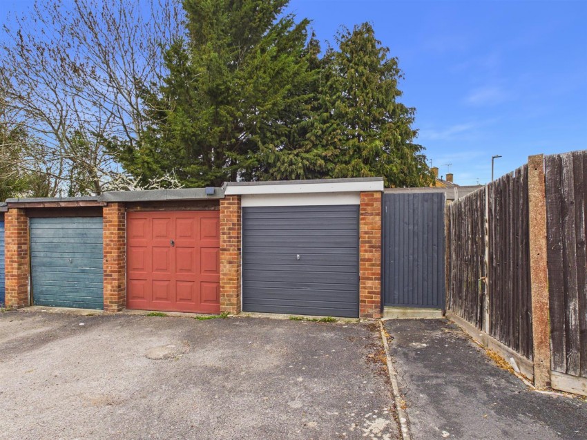 Images for Hughenden Green, Aylesbury