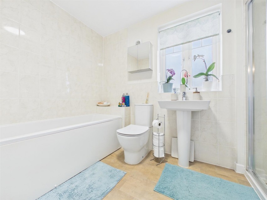 Images for Marsworth Drive, Kingsbrook, Aylesbury