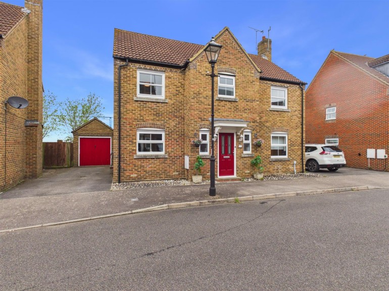 Brimmers Way, Fairford Leys, Aylesbury