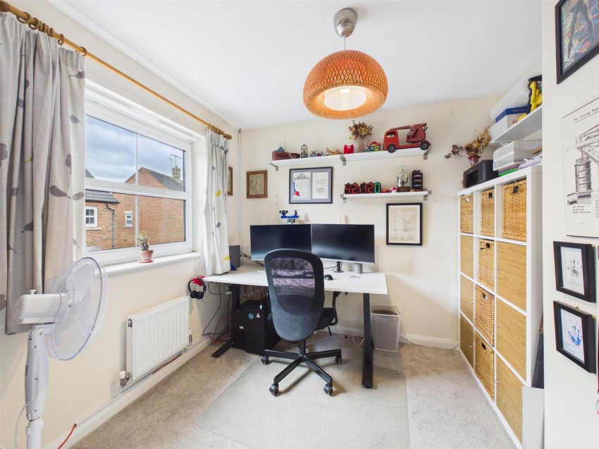 Images for Brimmers Way, Fairford Leys, Aylesbury