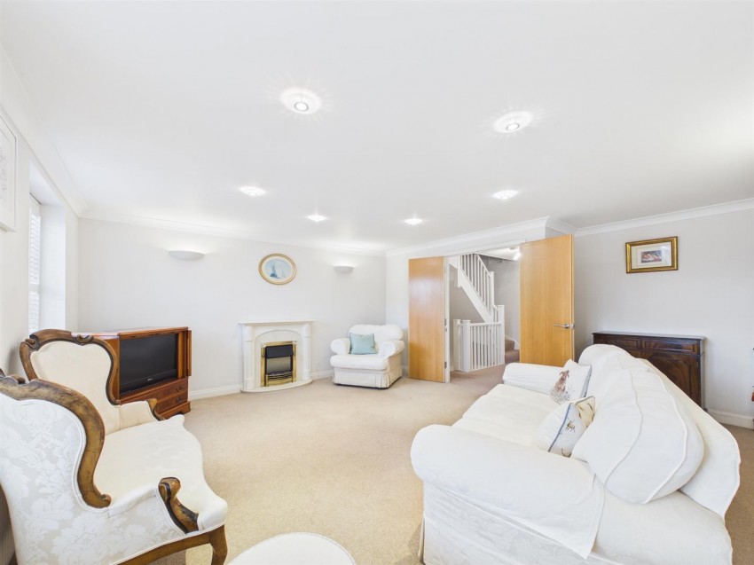 Images for Whitehead Way, Lavender Grange, Aylesbury