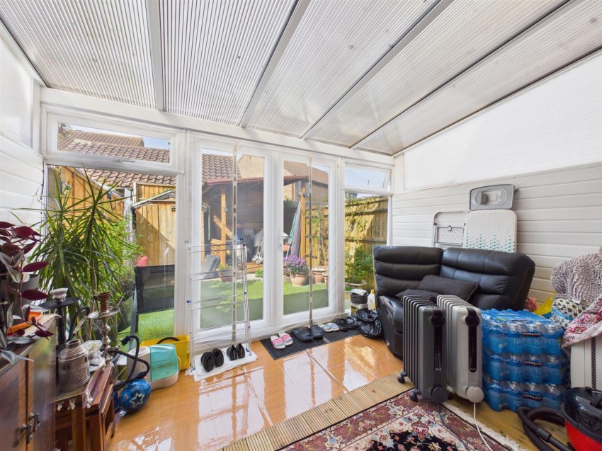 Images for Eames Close, Cleveland Park, Aylesbury