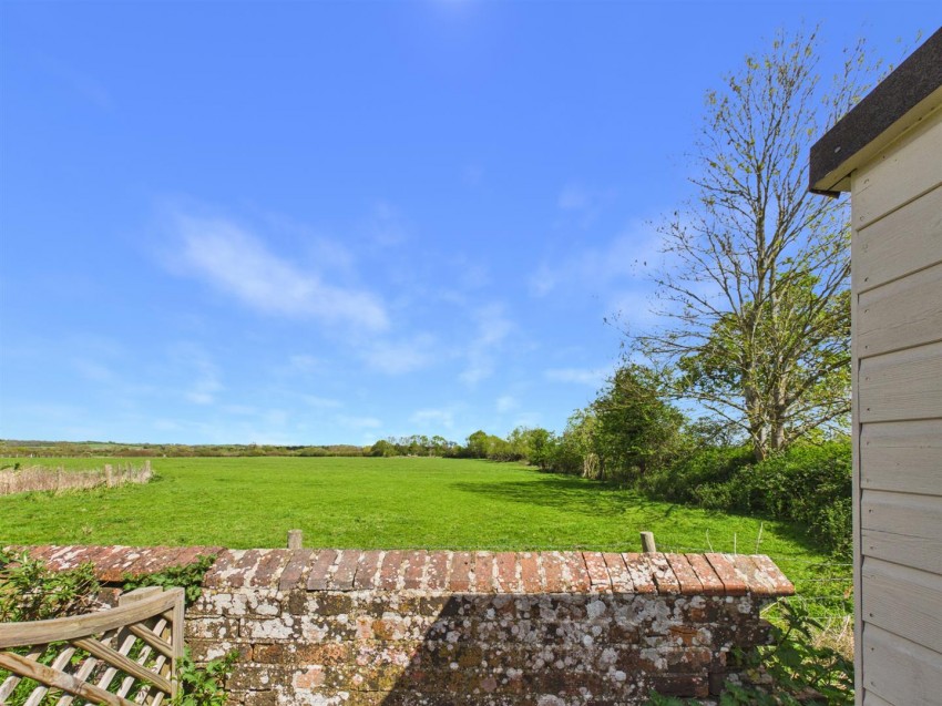 Images for Rowsham Road, Bierton, Aylesbury