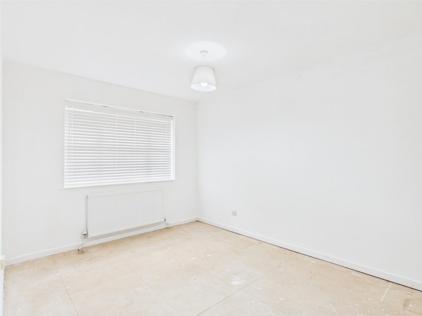 Images for Hazlehurst Drive, Elm Farm, Aylesbury