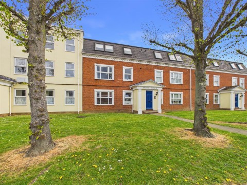 View Full Details for Dove Place, Watermead, Aylesbury