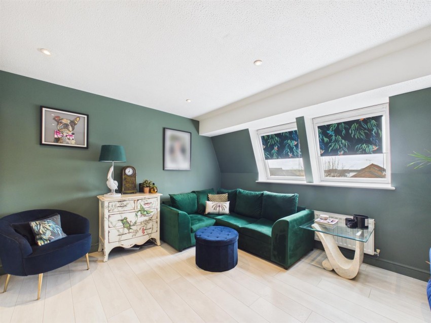 Images for Dove Place, Watermead, Aylesbury