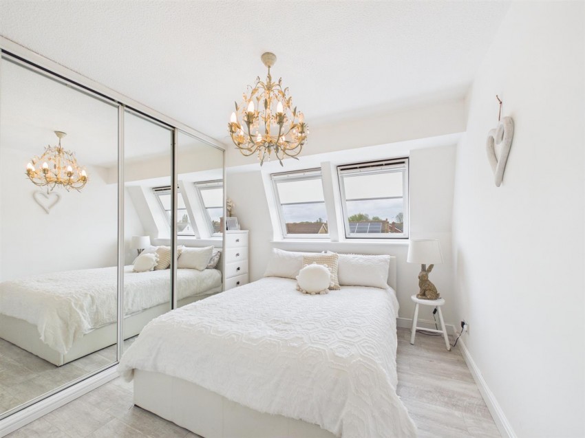 Images for Dove Place, Watermead, Aylesbury