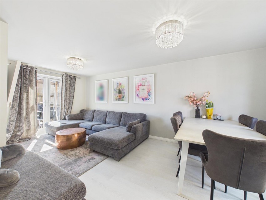 Images for Barland Way, Berryfields, Aylesbury