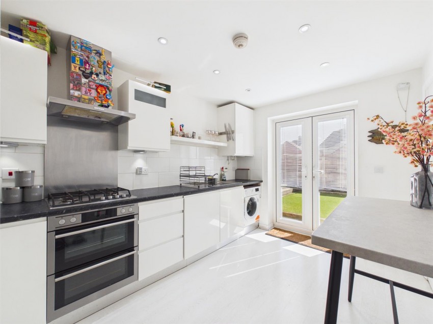 Images for Barland Way, Berryfields, Aylesbury