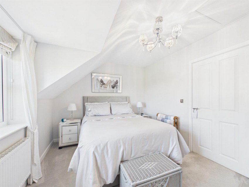 Images for Provis Wharf, Canalside, Aylesbury