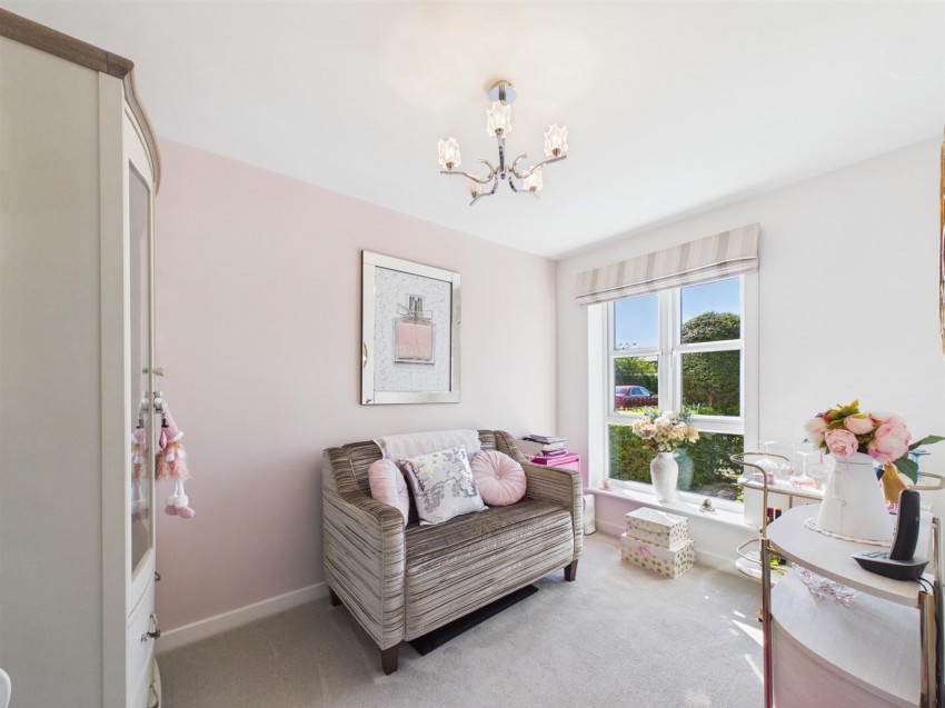 Images for Provis Wharf, Canalside, Aylesbury