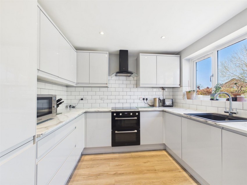 Images for Avocet Way, Watermead, Aylesbury