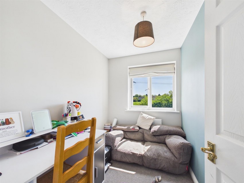 Images for Avocet Way, Watermead, Aylesbury