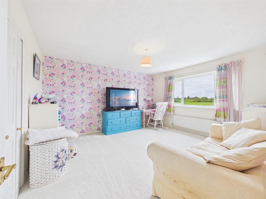 Images for Kestrel Way, Watermead, Aylesbury