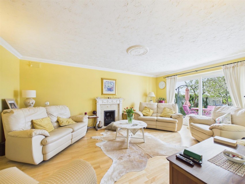 Images for Kestrel Way, Watermead, Aylesbury