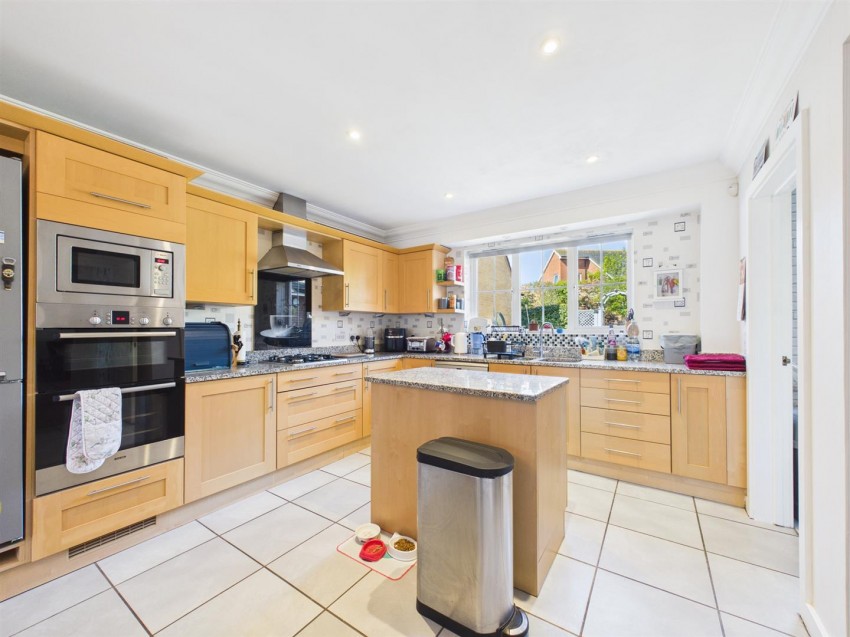 Images for Tamarisk Way, Weston Turville, Aylesbury