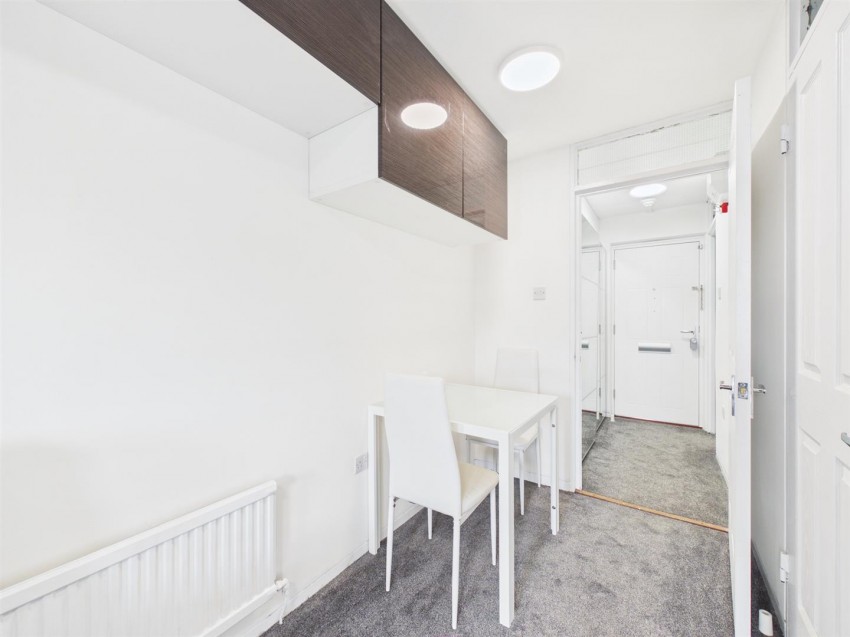 Images for Wycliffe End, Aylesbury, Buckinghamshire