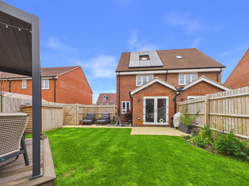 Images for Bodge Piece, Weston Turville, Aylesbury