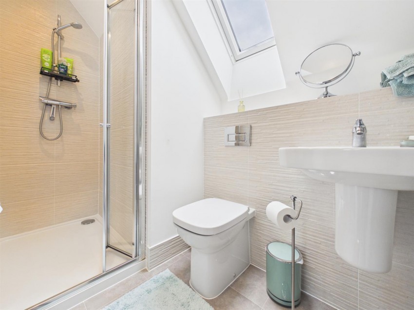 Images for Bodge Piece, Weston Turville, Aylesbury
